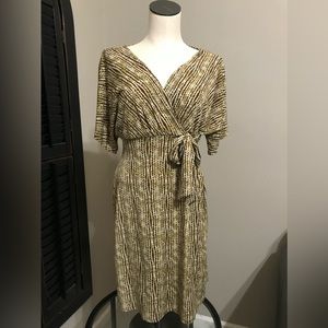 Jennifer Lopez print tie dress